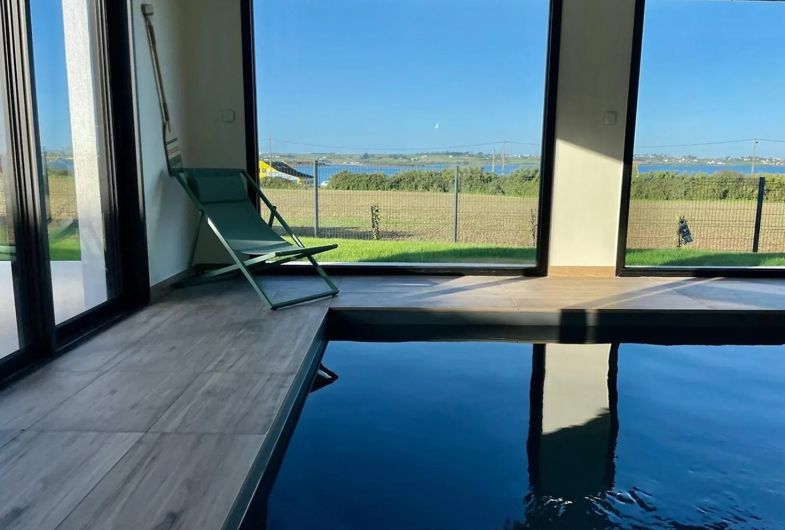 Apartament Magnifique Maison Vue Mer Avec Piscine Interieure Carantec Francja